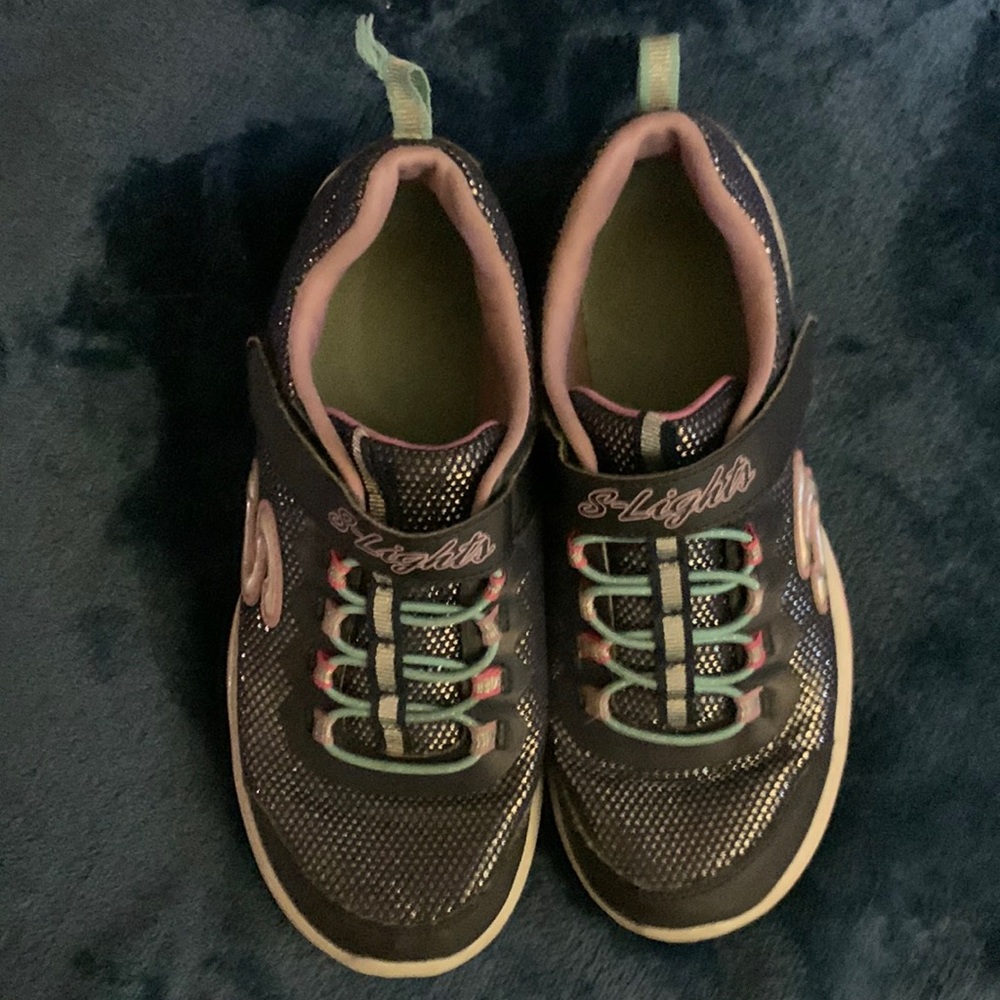 Girls light up Skechers